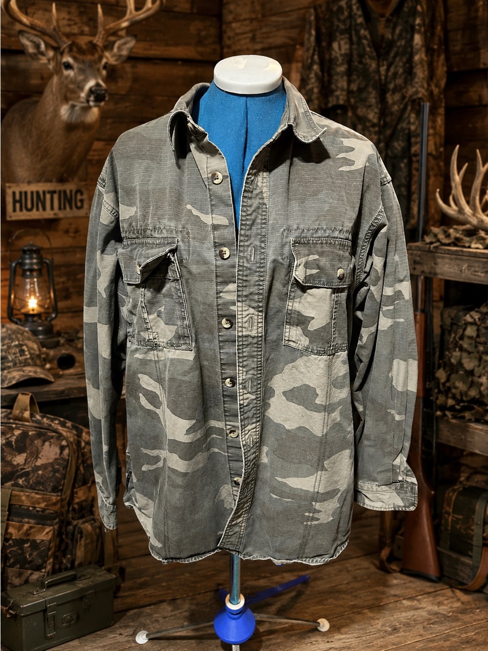 Men's Camo Button-Front Jacket